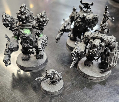 [PRE OWNED] Ork Big Mek in Mega Armour (4)