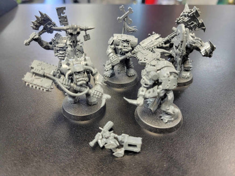 [PRE OWNED] Ork Nobz (6)