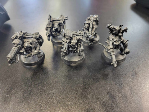 [PRE OWNED] Ork Nobz (6) Primed