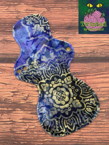 Purple Mandala OBV Cloth Pad - 14in Moderate