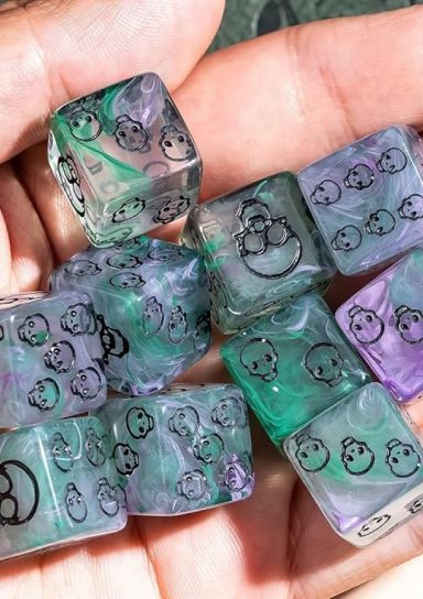 Purple and Green Sculls D6 Dice Cube
